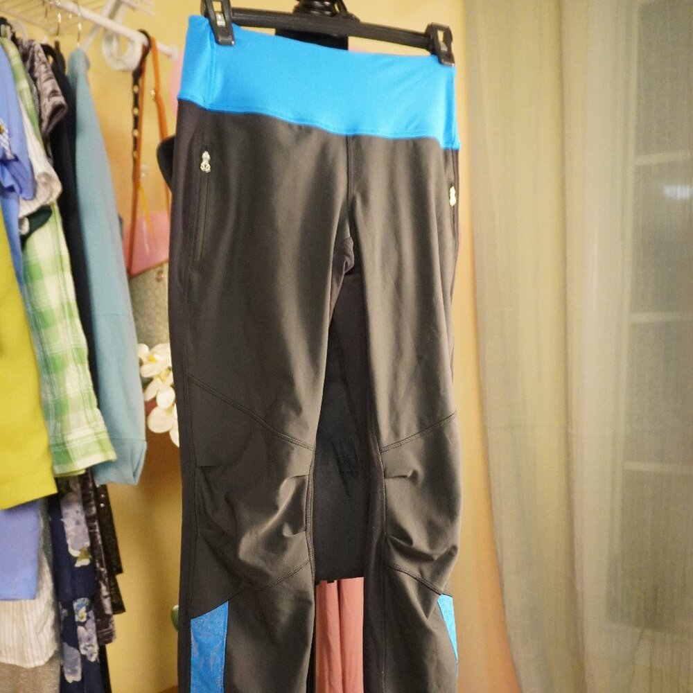 LULULEMON Bold in the Cold straight leg joggers pants size 2